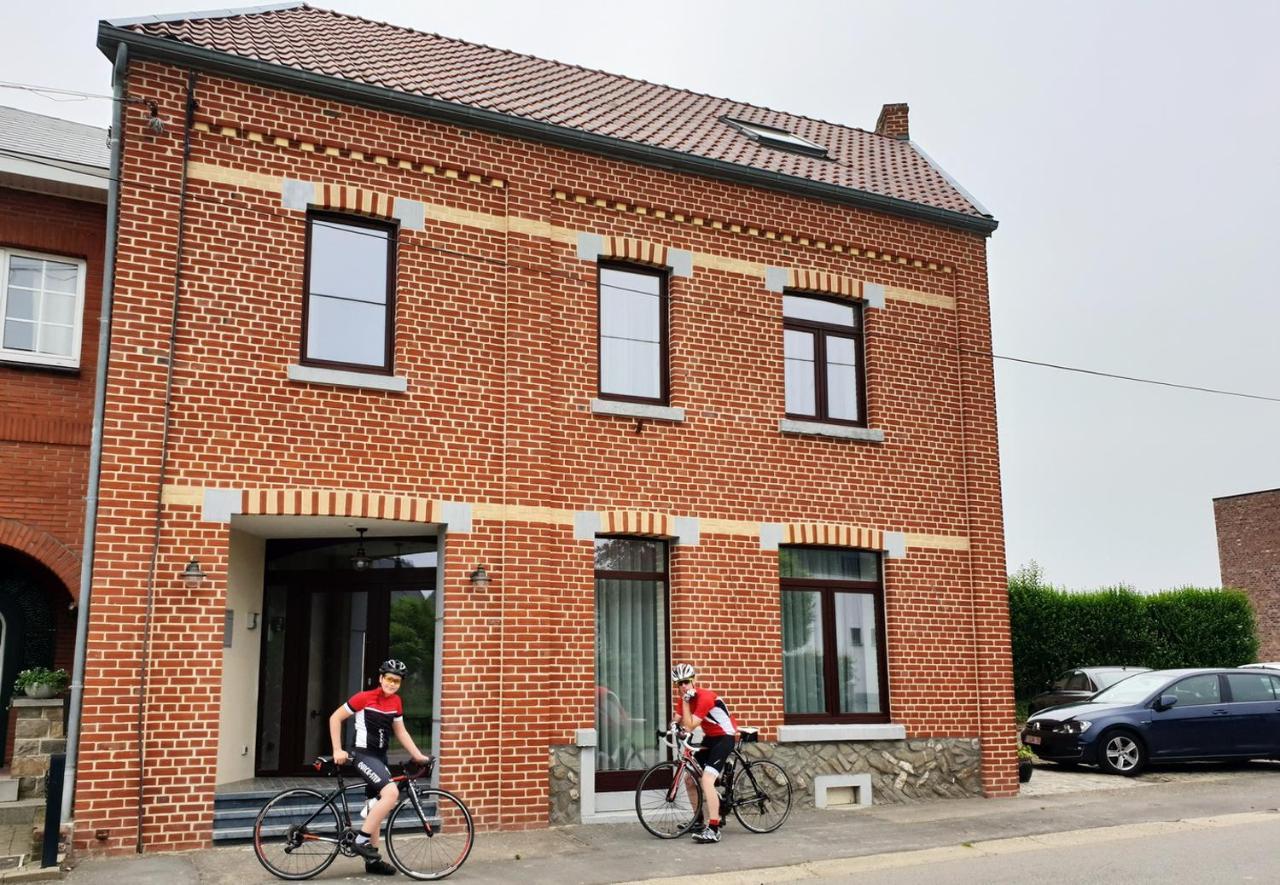 B&B Secret Garden Voeren Exterior foto