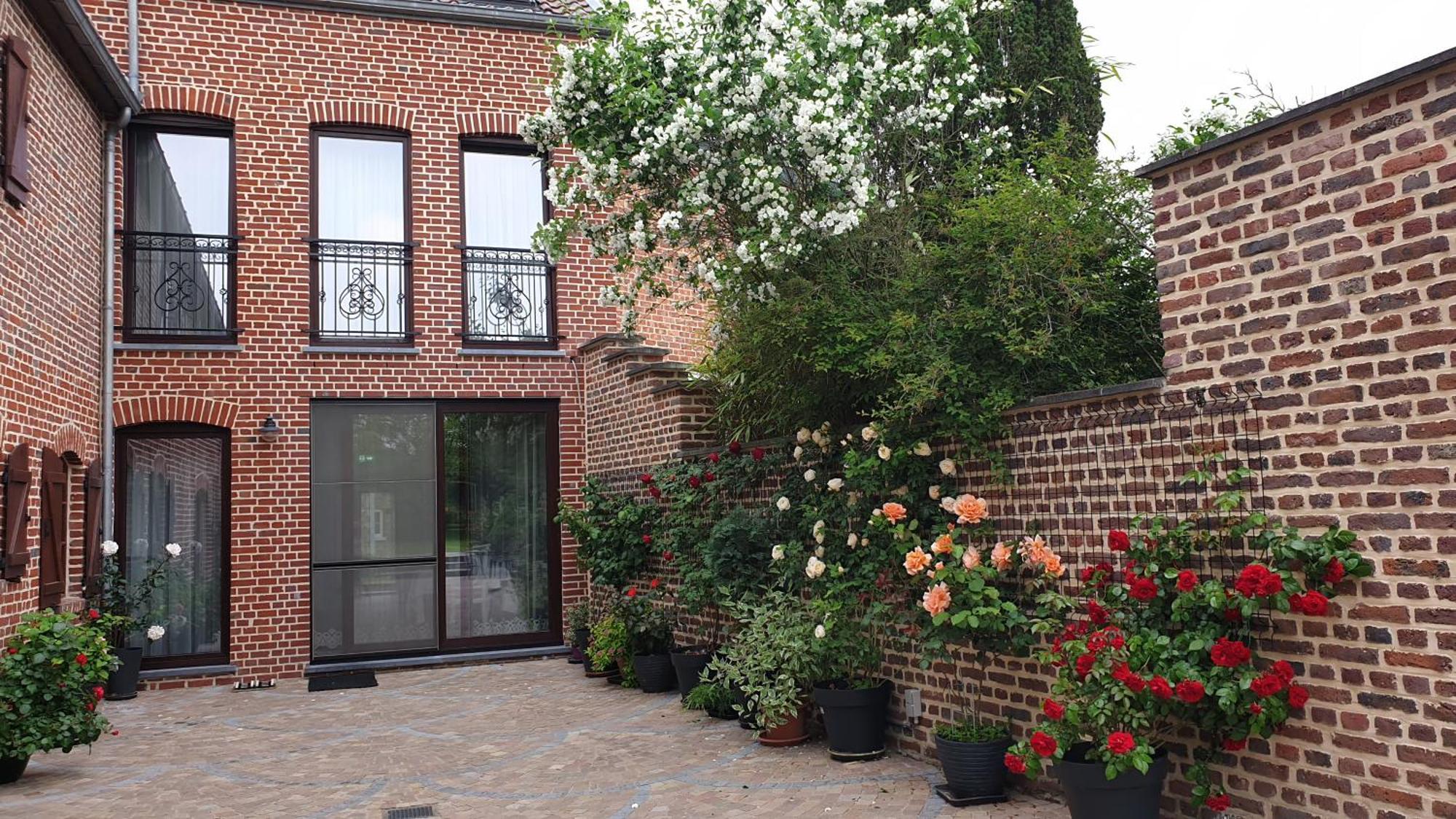 B&B Secret Garden Voeren Exterior foto